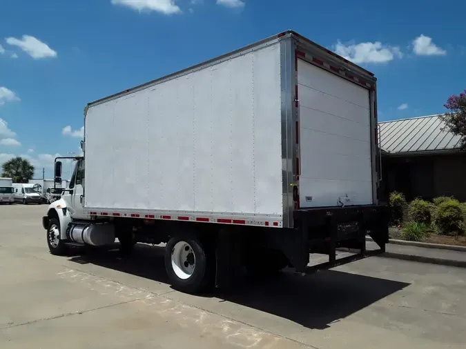 2019 NAVISTAR INTERNATIONAL 4300