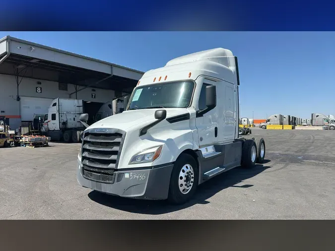2022 Freightliner Cascadia 12674dff16c0a6ac776f15cb891b1fb5239
