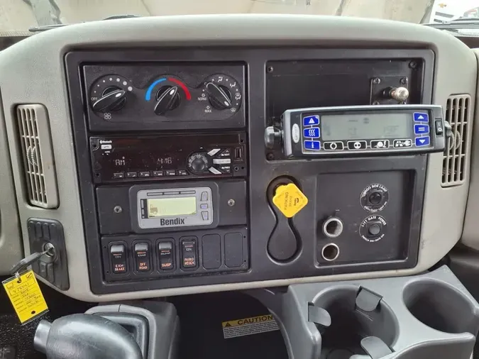 2019 NAVISTAR INTERNATIONAL 4300