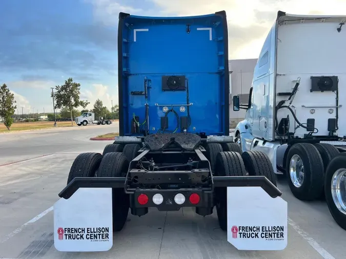 2022 Kenworth T680
