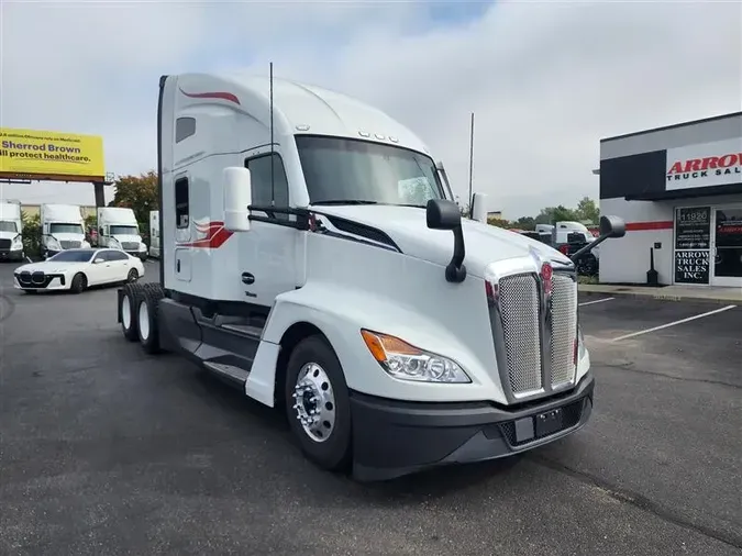 2023 KENWORTH T680