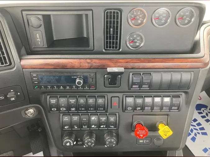 2026 International HX620