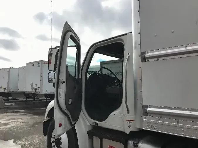 2020 Freightliner M2