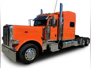 2024 Peterbilt 389