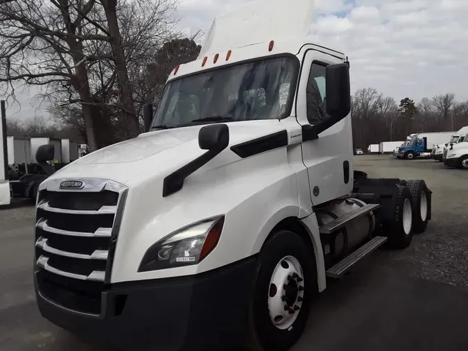 2018 FREIGHTLINER/MERCEDES NEW CASCADIA PX1266474ec10e425cbe2ef9b802ce5c3ac3dd2