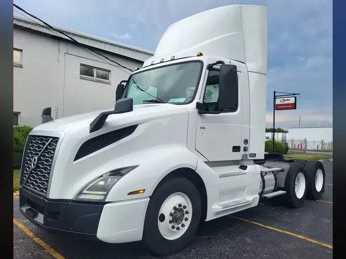2019 VOLVO VNL64TRACTOR74ecac9a6b403186720c877230bddf45