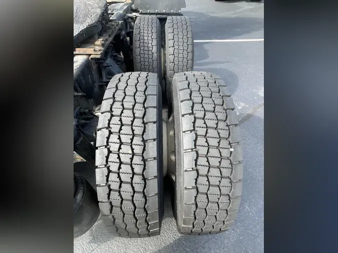 2022 Freightliner Cascadia