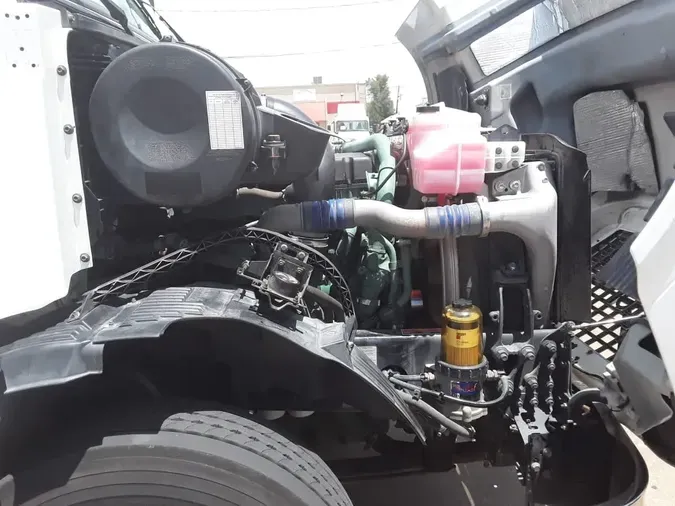 2016 VOLVO VNL42TRACTOR