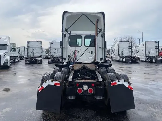 2021 Freightliner Cascadia