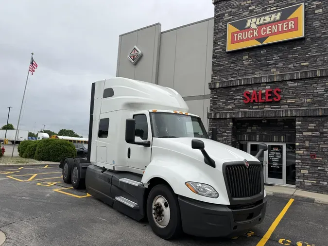 2023 International LT625