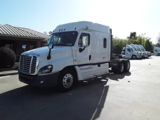 2016 Freightliner CASCADIA 125