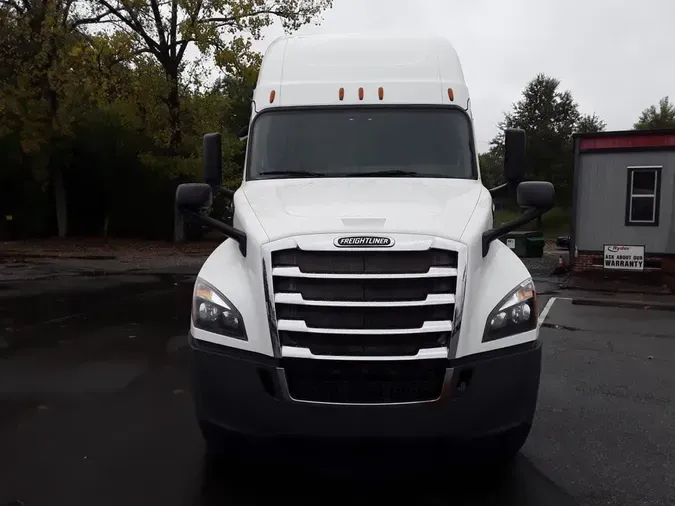 2019 FREIGHTLINER NEW CASCADIA PX12664