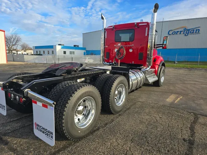 2026 Kenworth T88074fcb66e48299e97677a69bb76c1f6ff