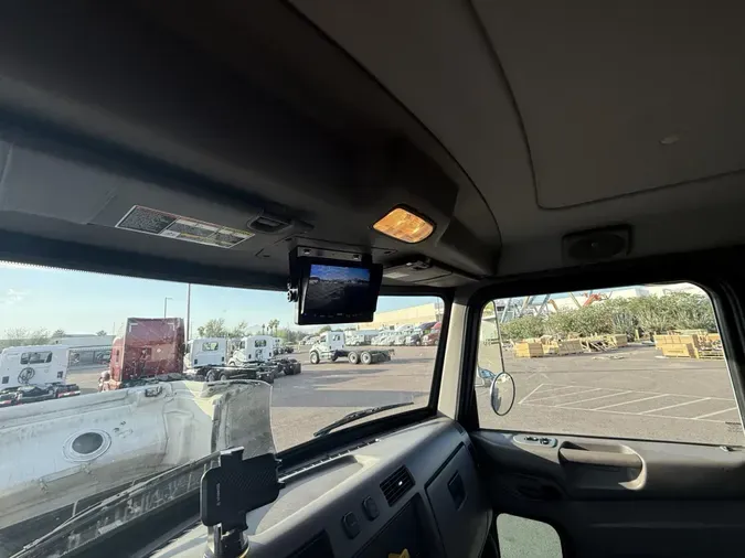 2020 Peterbilt 33774fcf3f91561219a4eaf3d0169218e5b