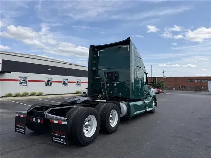 2022 KENWORTH T680