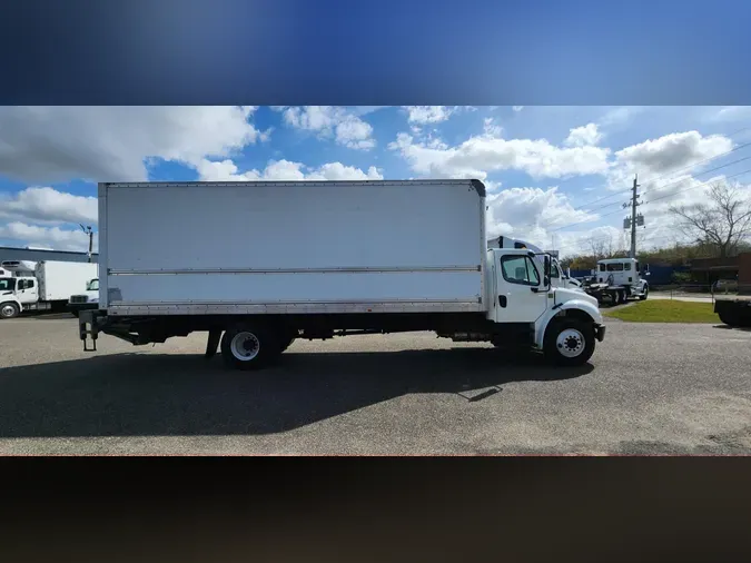 2019 Freightliner Business Class M2 106