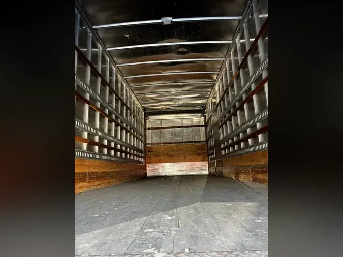 2019 NAVISTAR INTERNATIONAL 4300