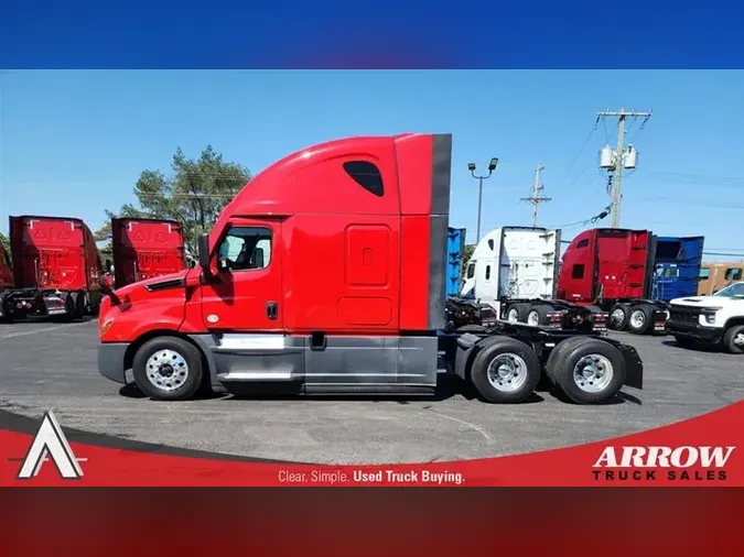 2022 FREIGHTLINER CA126