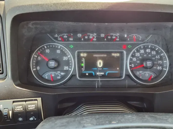 2019 NAVISTAR INTERNATIONAL LT625 DAYCAB T/A7503173d7f3241389ee4a9d35ba8e6b8