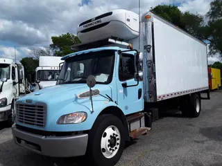 2017 FREIGHTLINER/MERCEDES M2 106