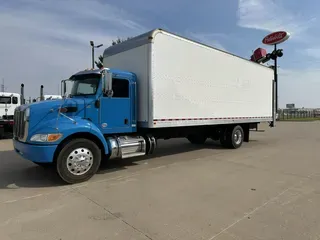 2020 Peterbilt 337