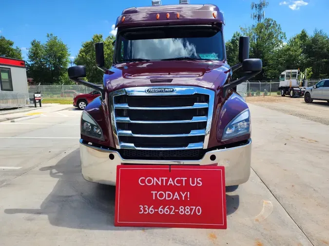 2019 FREIGHTLINER NEW CASCADIA PX12664