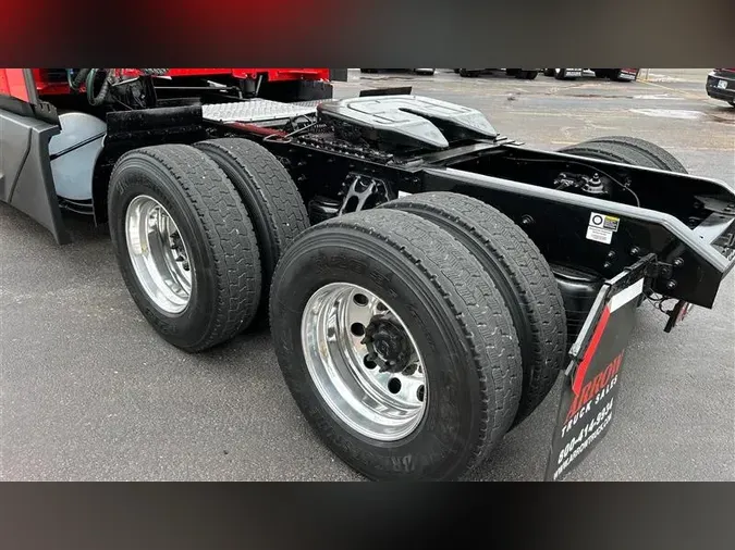 2022 KENWORTH T680