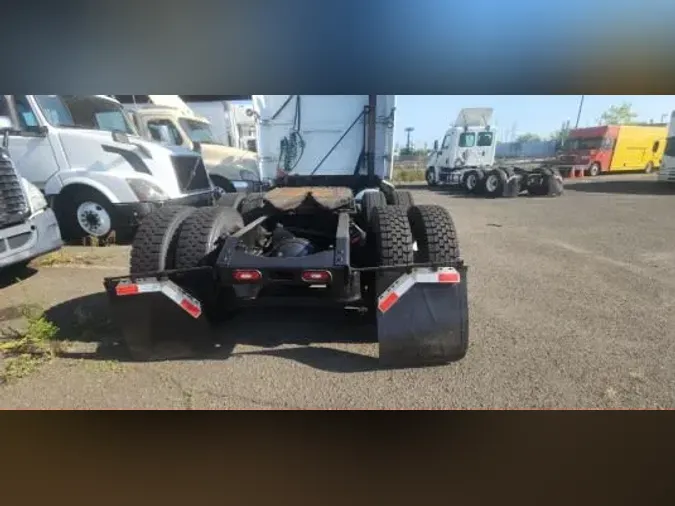 2015 VOLVO VNL64TRACTOR