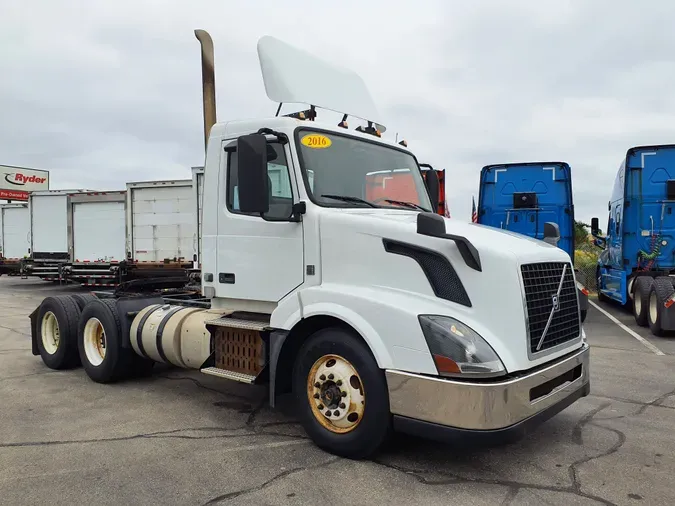 2016 VOLVO VNL64TRACTOR