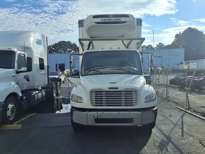 2019 FREIGHTLINER M2 106