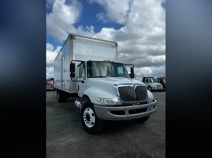 2018 NAVISTAR INTERNATIONAL 4300