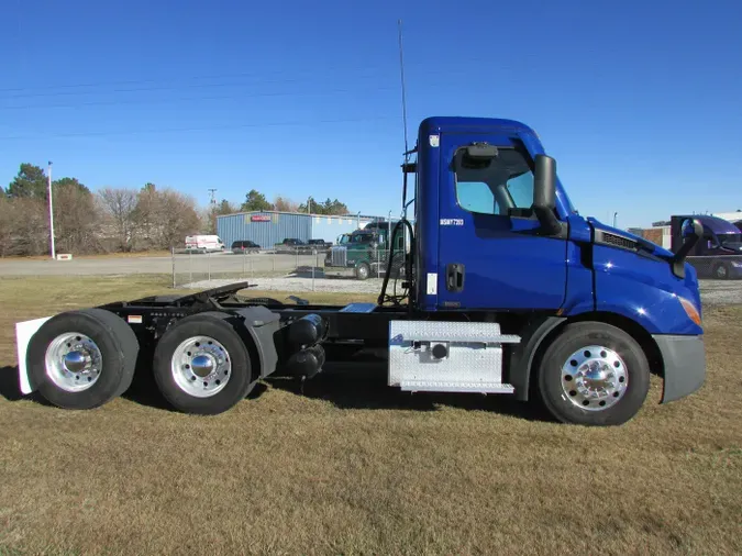 2021 Freightliner Cascadia
