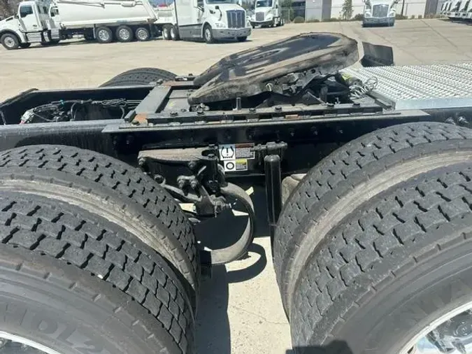 2025 Peterbilt 579752017540edf73128ce3940b28780e25