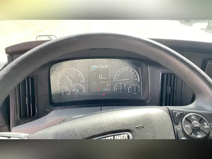 2020 Freightliner Cascadia 126
