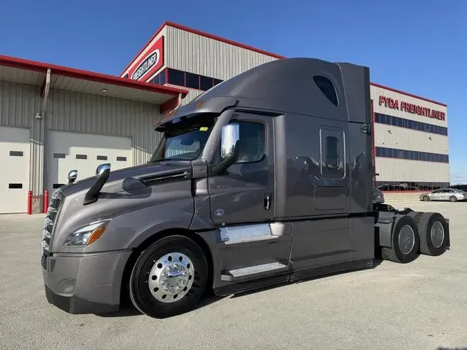 2023 Freightliner Cascadia&reg;