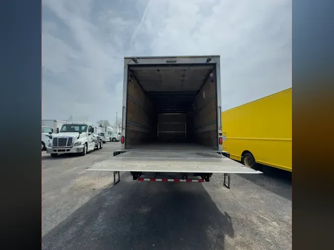 2020 FREIGHTLINER/MERCEDES M2 106