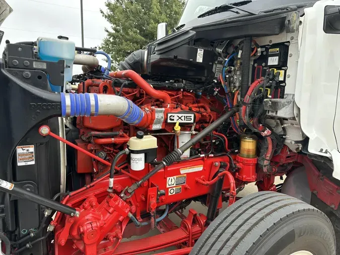 2023 Peterbilt 567