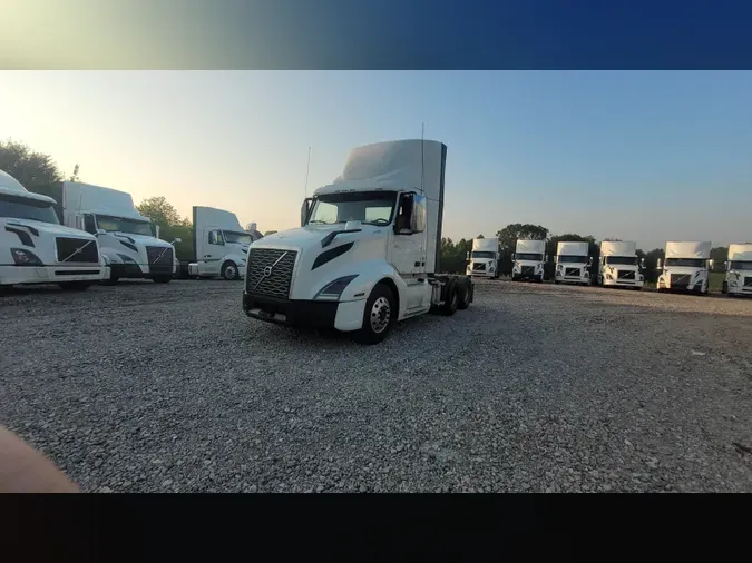 2019 Volvo VNL300