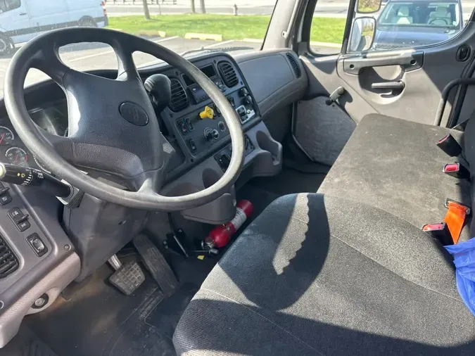 2020 FREIGHTLINER/MERCEDES M2 106752f9576175ad51b61965906e8ec6da6