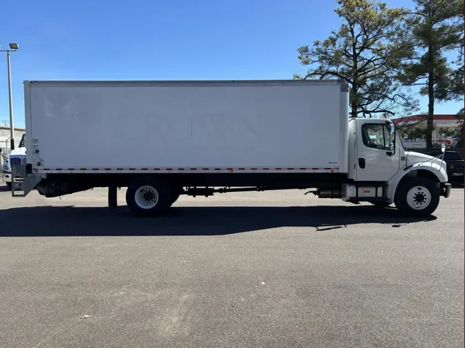 2019 Freightliner Business Class M2 106