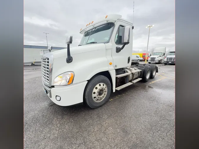 2016 FREIGHTLINER/MERCEDES CASCADIA 12575320b0b5b591c47de6c48d2067b22f5