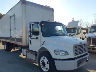 2018 FREIGHTLINER M2 106