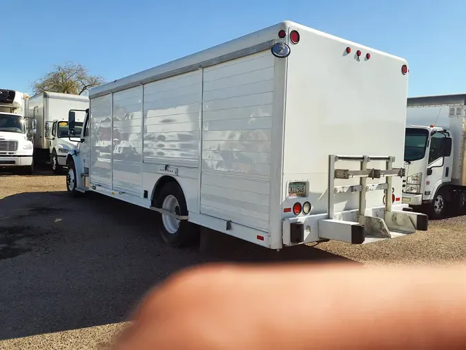 2017 FREIGHTLINER/MERCEDES M2 106