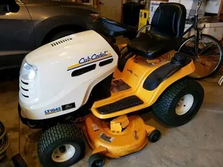 Cub Cadet LT1042