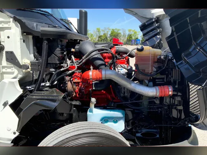2022 INT LT625 6x4