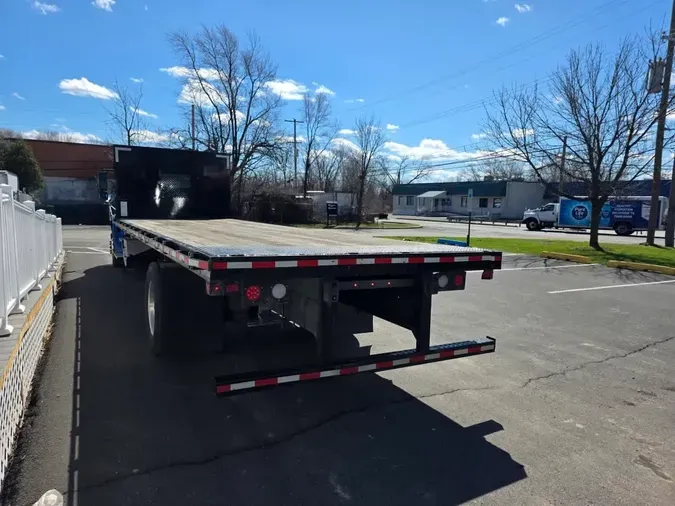 2020 FREIGHTLINER/MERCEDES M2 106