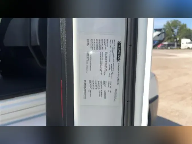 2020 FREIGHTLINER CA126