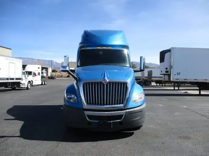 2021 NAVISTAR INTERNATIONAL LT625 SLPR CAB