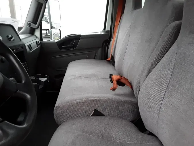 2020 NAVISTAR INTERNATIONAL MV607 (4X2)