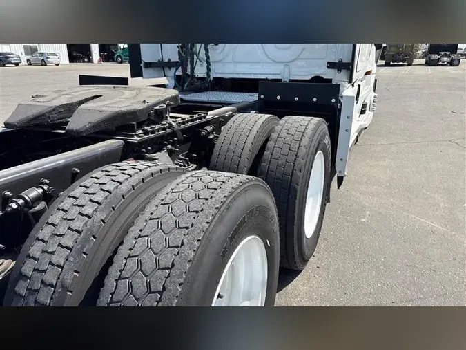 2022 FREIGHTLINER CA126753de3bd72b290ffa7bed26a82497237